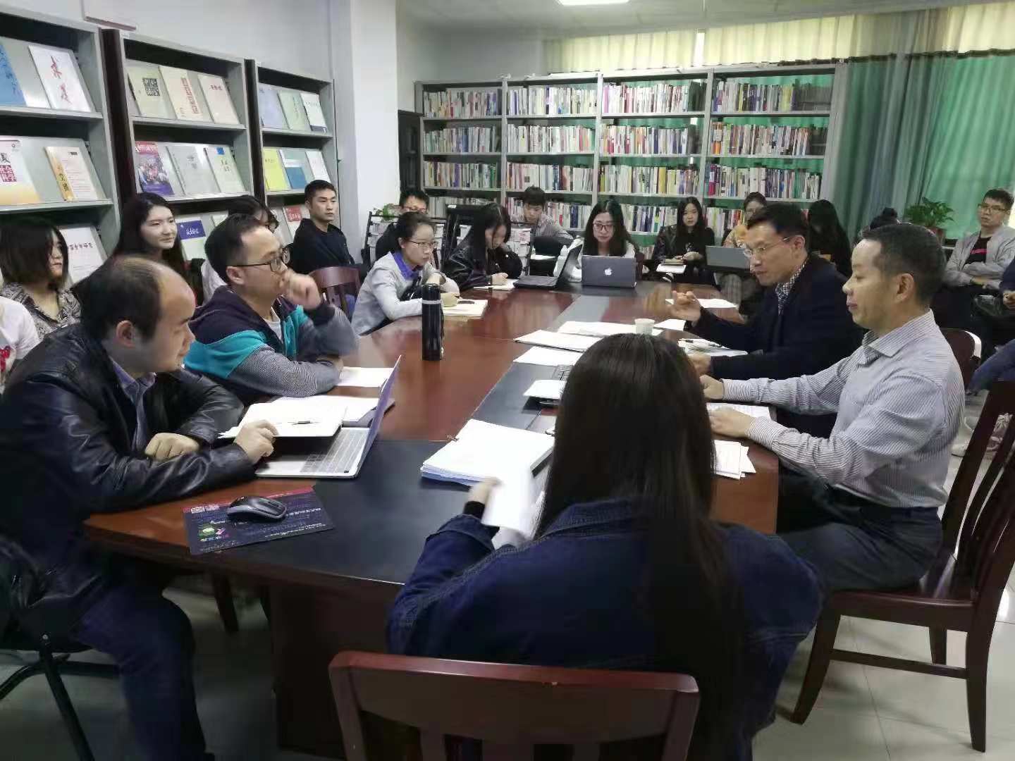 我院研究生学术论文交流打磨会议顺利召开